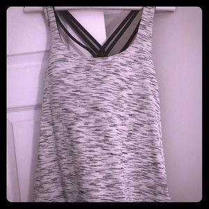 Lululemon Free to be Wild Tank | Size 12